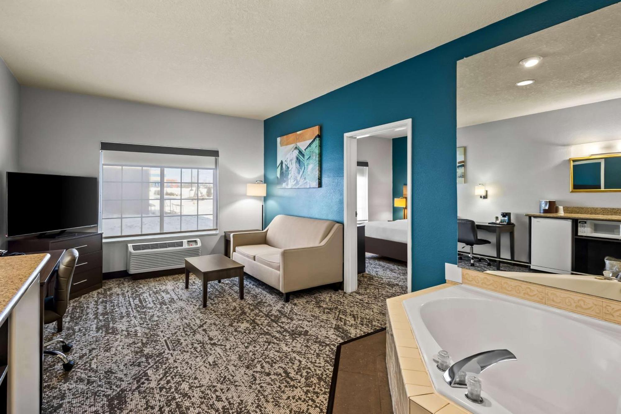 Best Western Fort Wayne Inn & Suites North Exterior photo