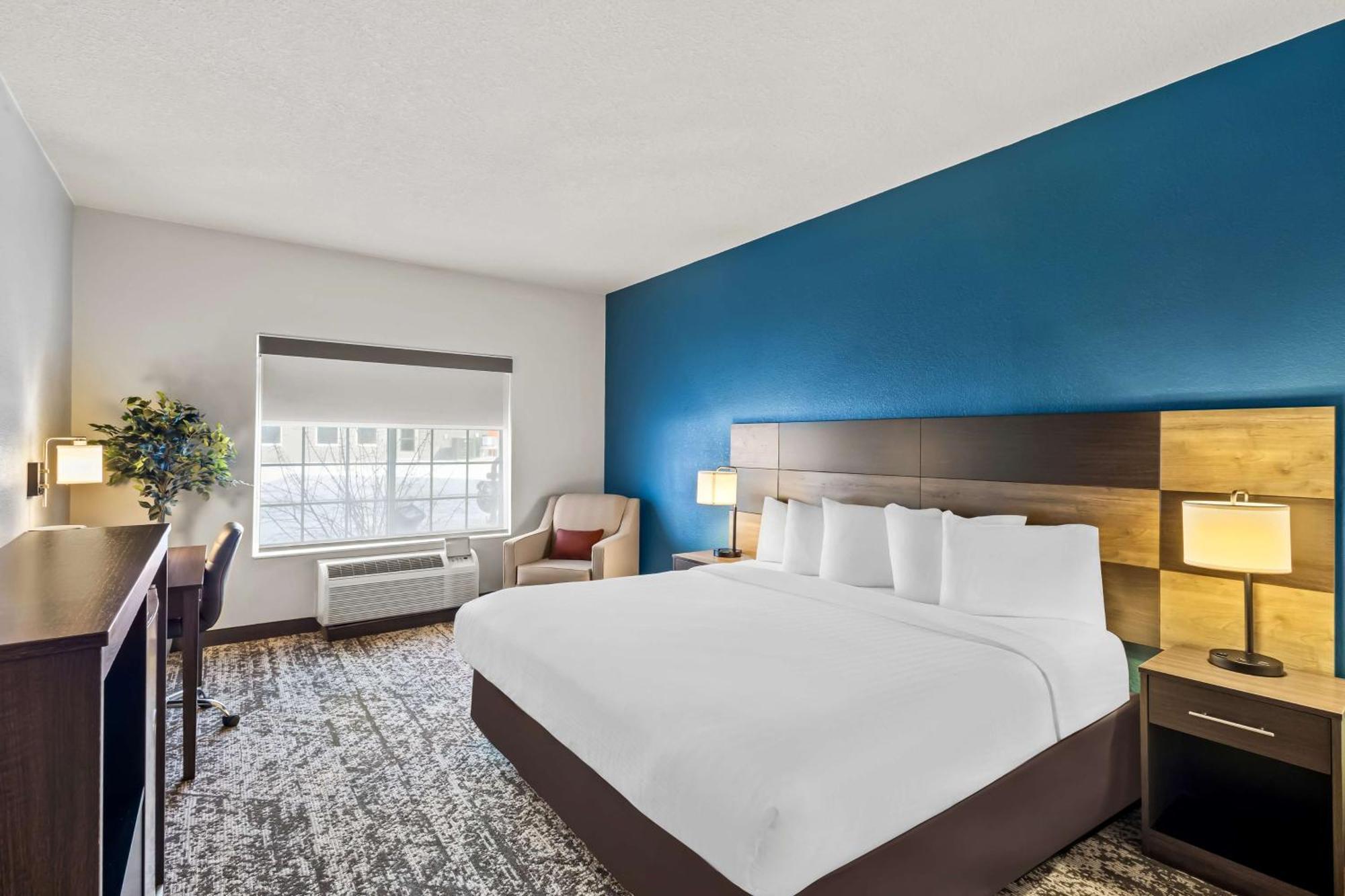 Best Western Fort Wayne Inn & Suites North Exterior photo